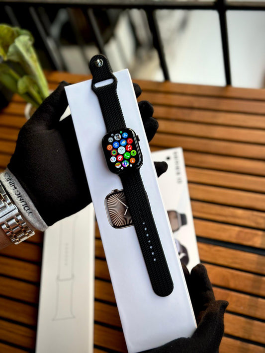 APPLE SERIES 10 SMARTWATCH